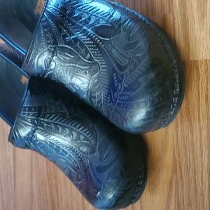 Dansko XP Clogs